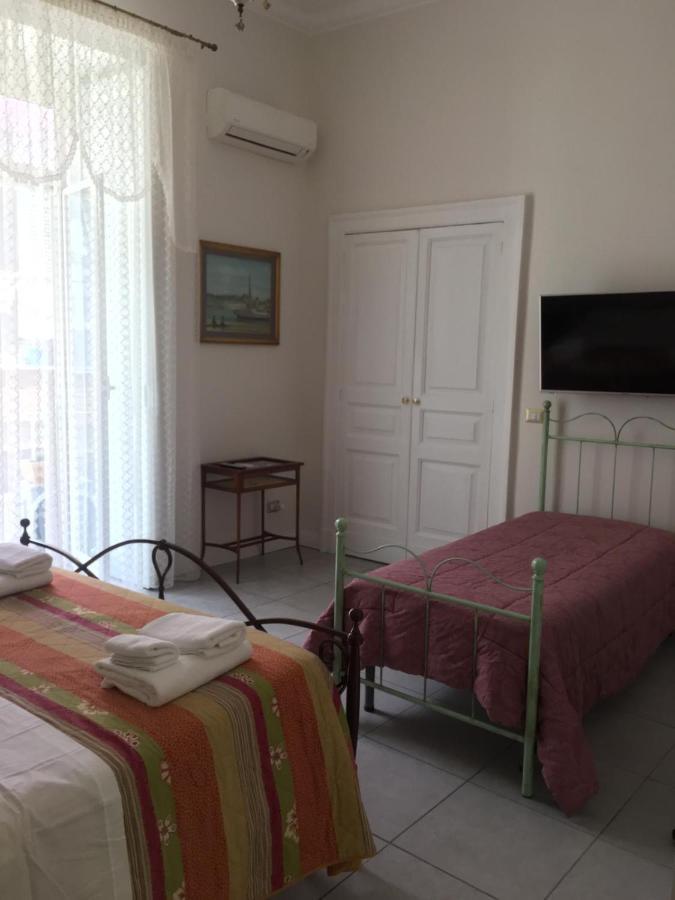 Bed and Breakfast Ciro A Maschio Angioino Neapol Exteriér fotografie